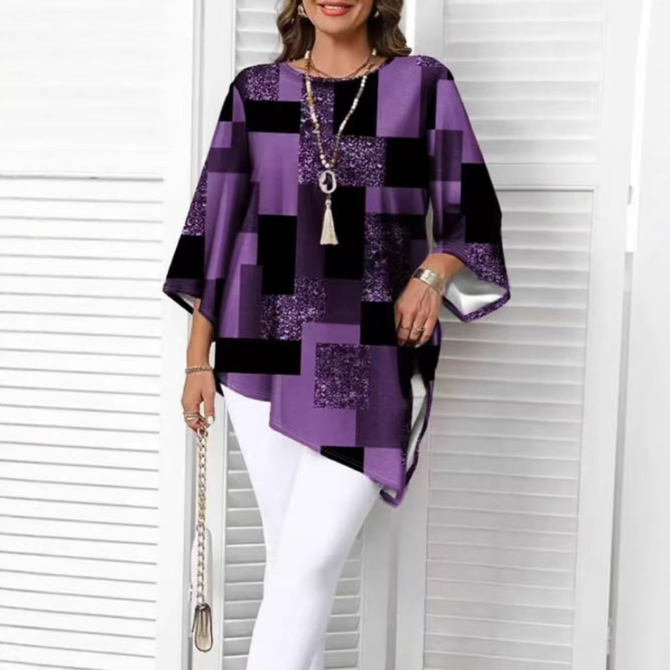 Relaxed, Casual Top With An Asymmetrical Hem